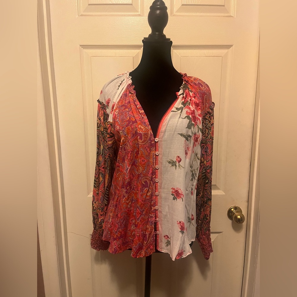 Free People Paisley-Floral Top size XSmall